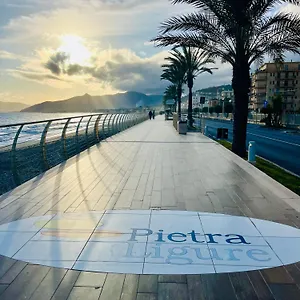 https://hotel-principe-pietra-ligure.hotelitalianriviera.com